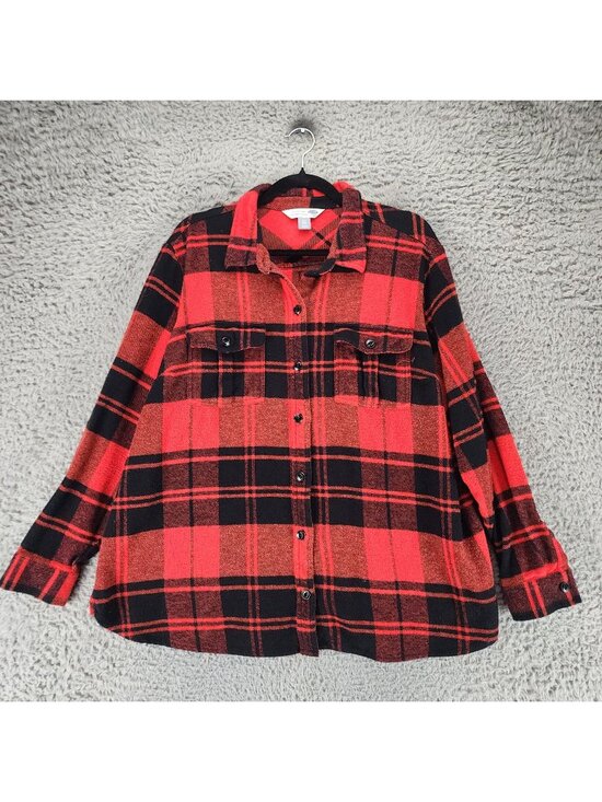 Old Navy Tops - Old Navy Top Womens XXL Red Plaid Flannel The Classic Button Up Shirt *Read*